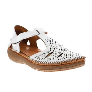 Sandals Vs Secrets Sovella Women's Sabrina White