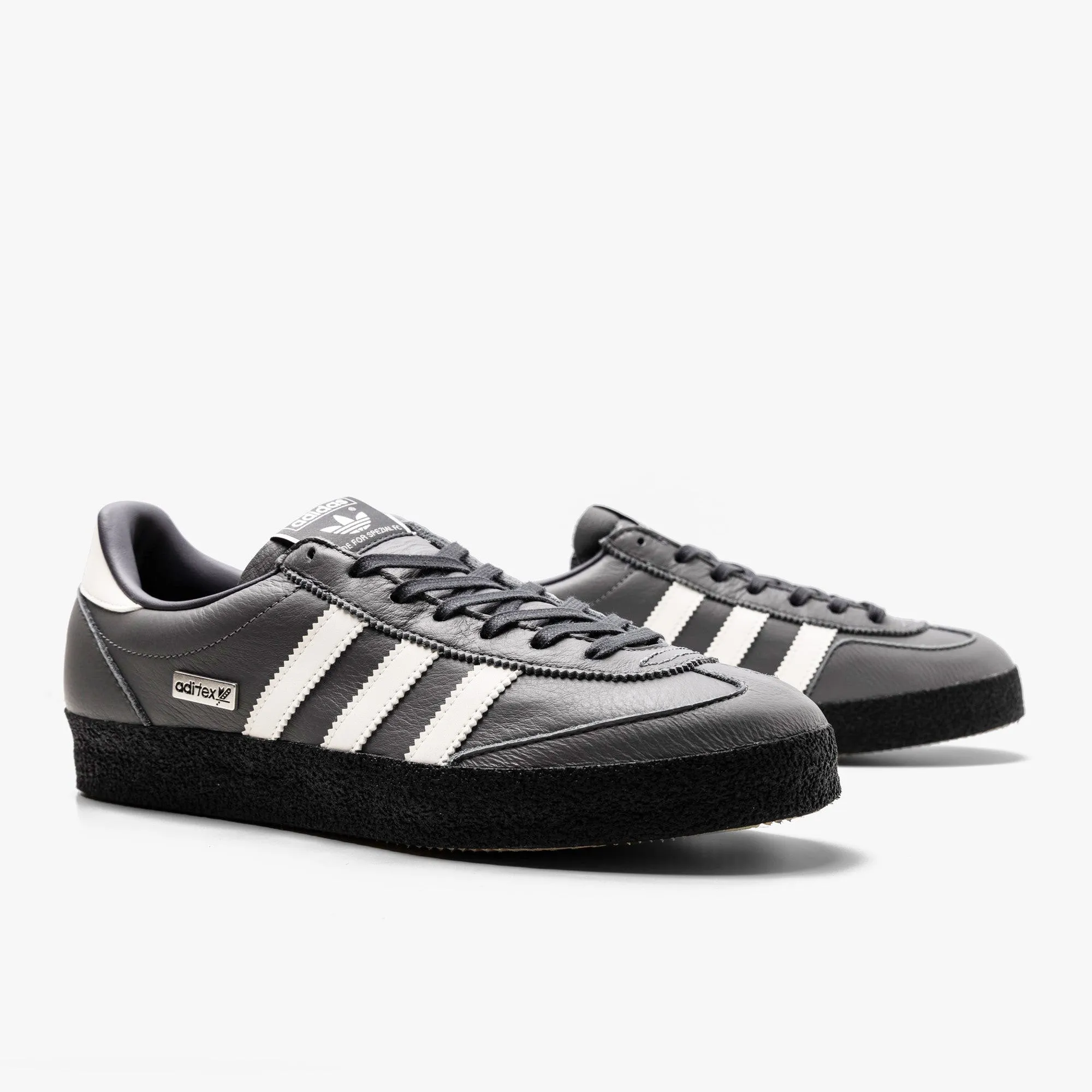 adidas Originals Spezial Lothertex FC Grey / Chalk - Core Black Weightlifting Shoes Adidas Adistar