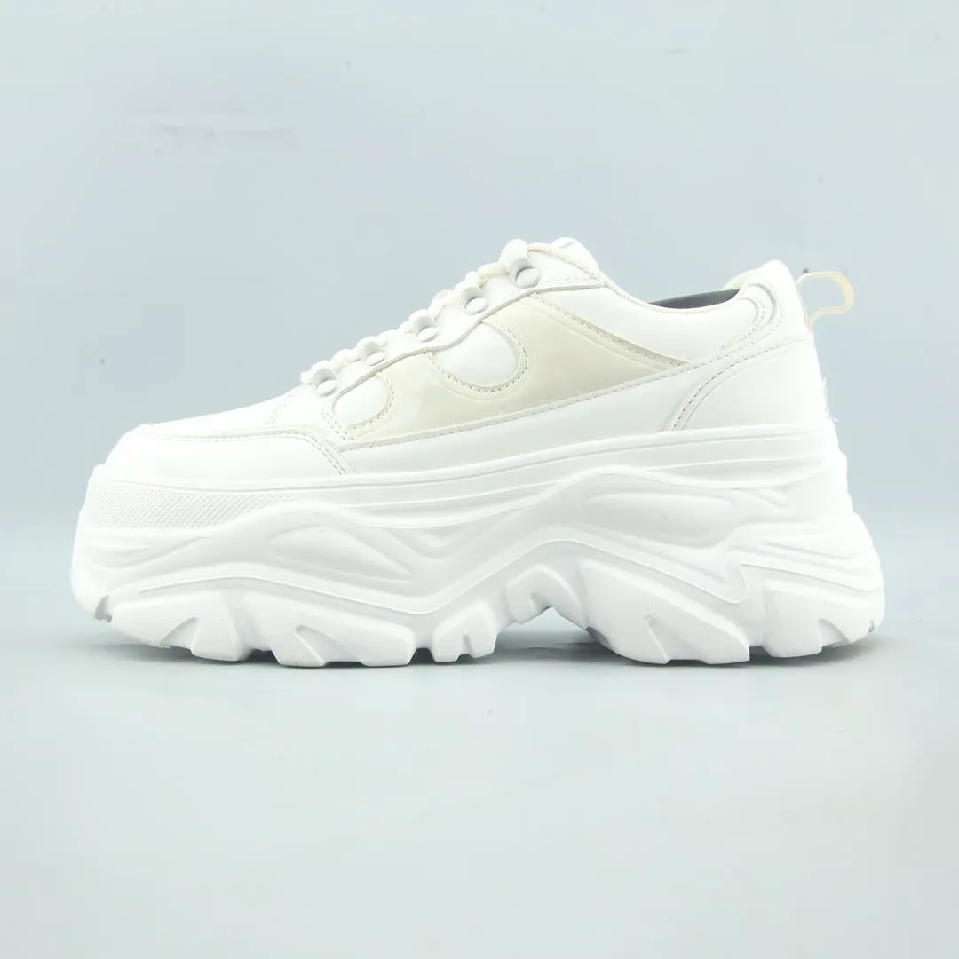 STRADIVARIUS . Sneakers Slip Ons