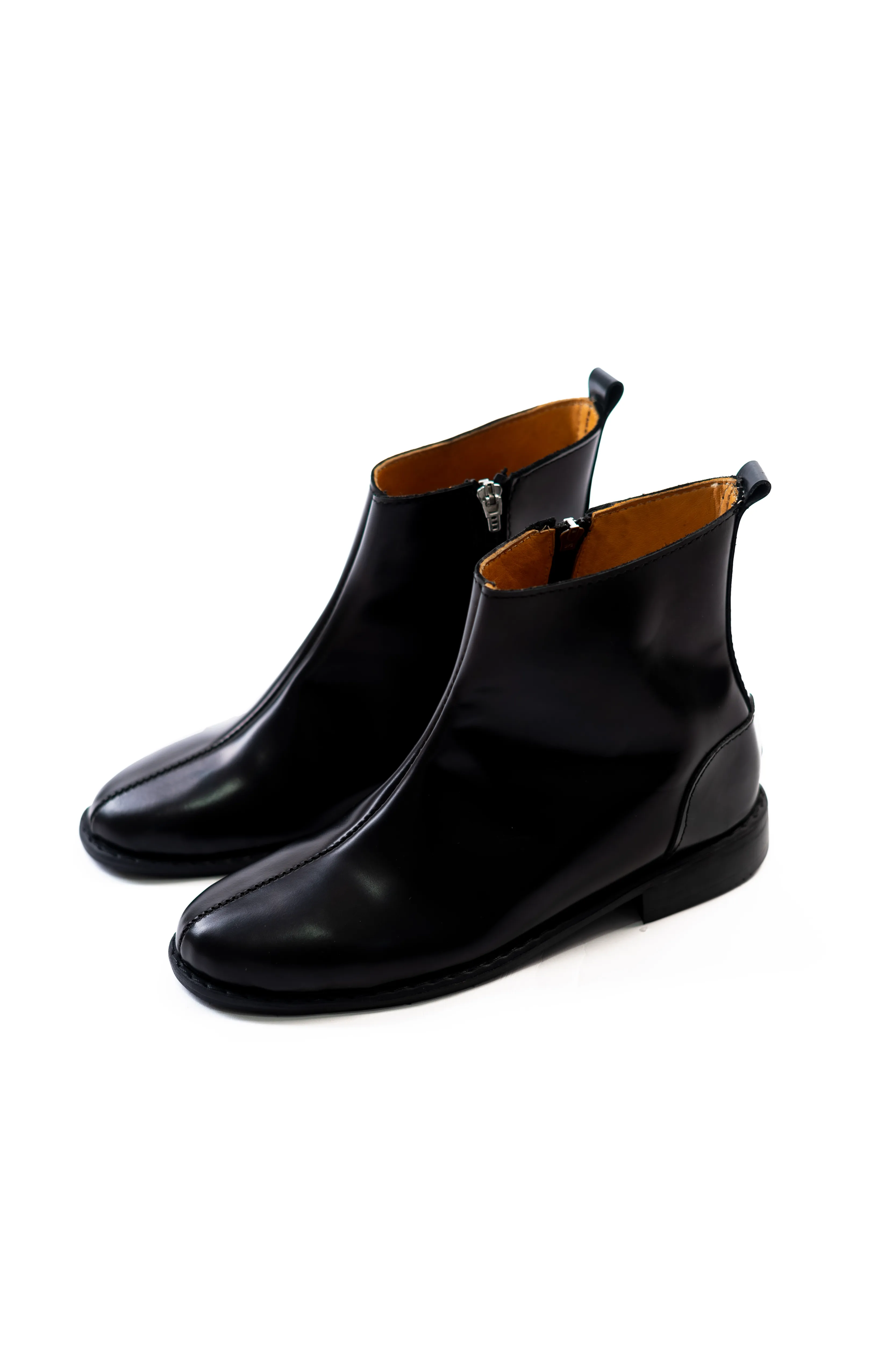 Ajadi Boots in Black Leather with Side Zipper and Black Leather Soles Toddler Boots