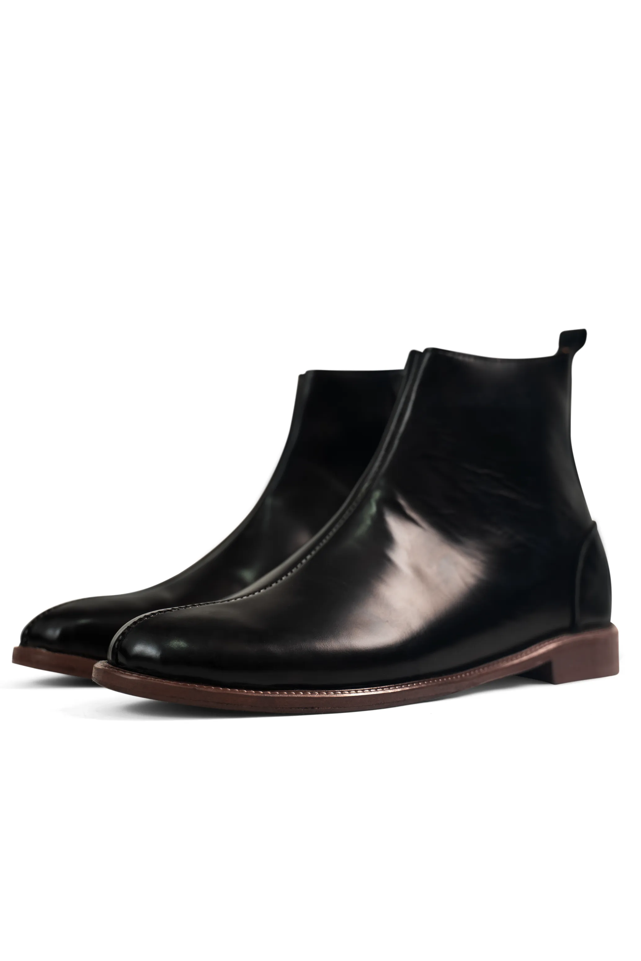Overreach Boots For Horses Ajadi Boots in Black Leather with Side Zipper and Brown Leather Soles