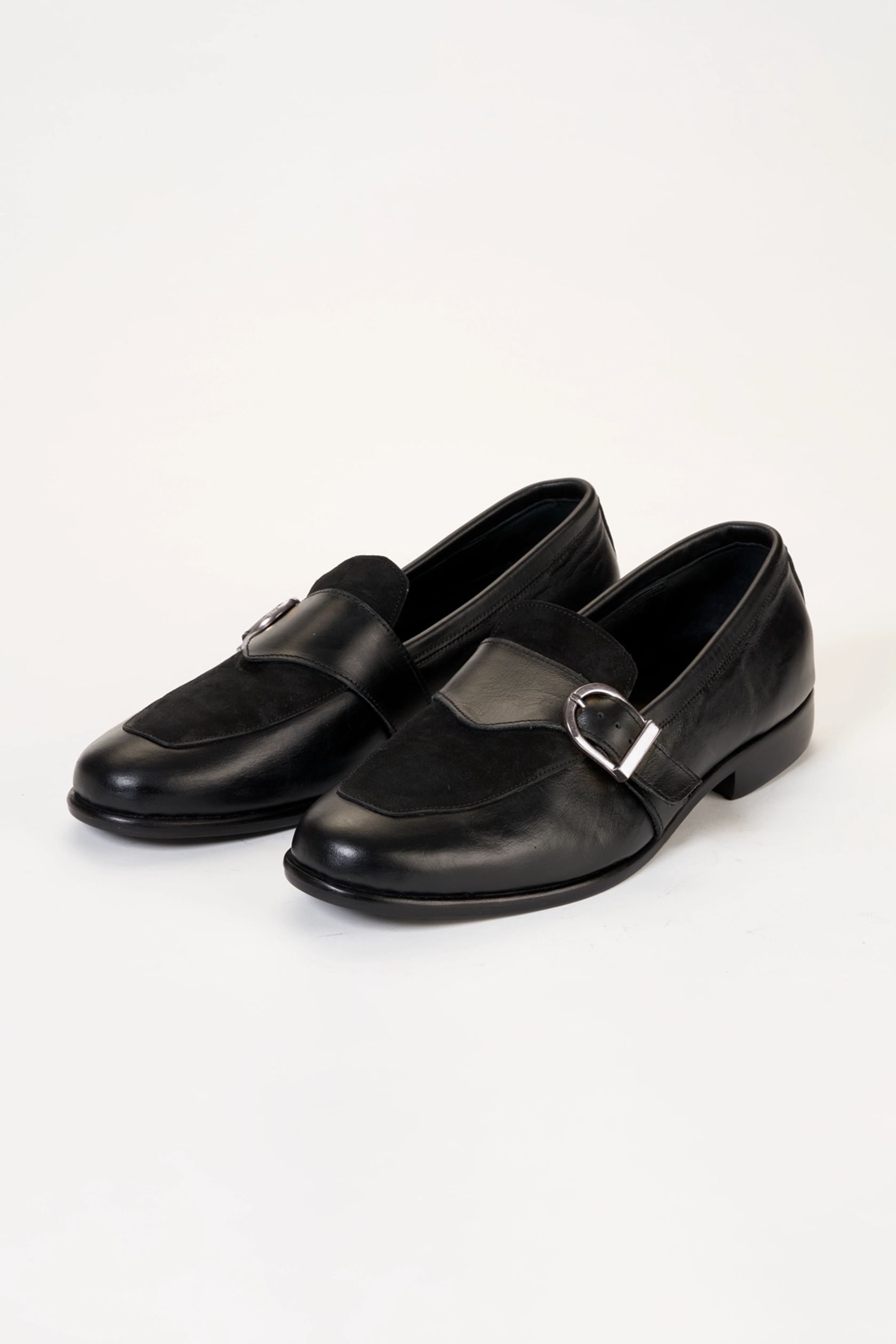 Ajadi Loafers in Black Leather with Black Suede and Strap Buckle Waterproof Loafers