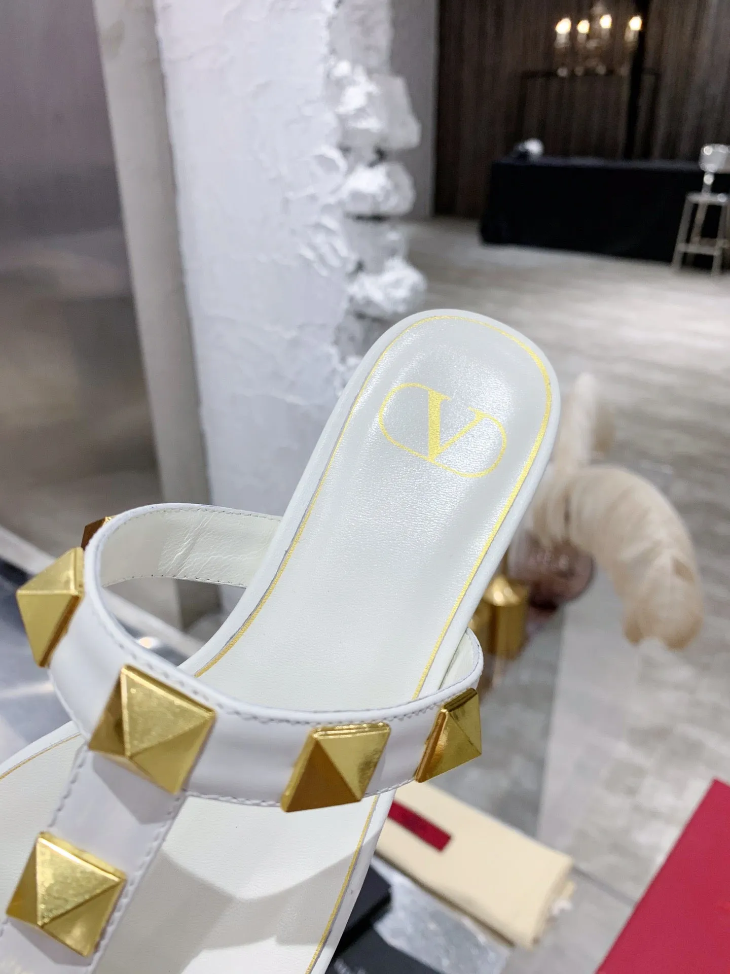 SE516  Size 5-11 Sandals Resorts St Lucia