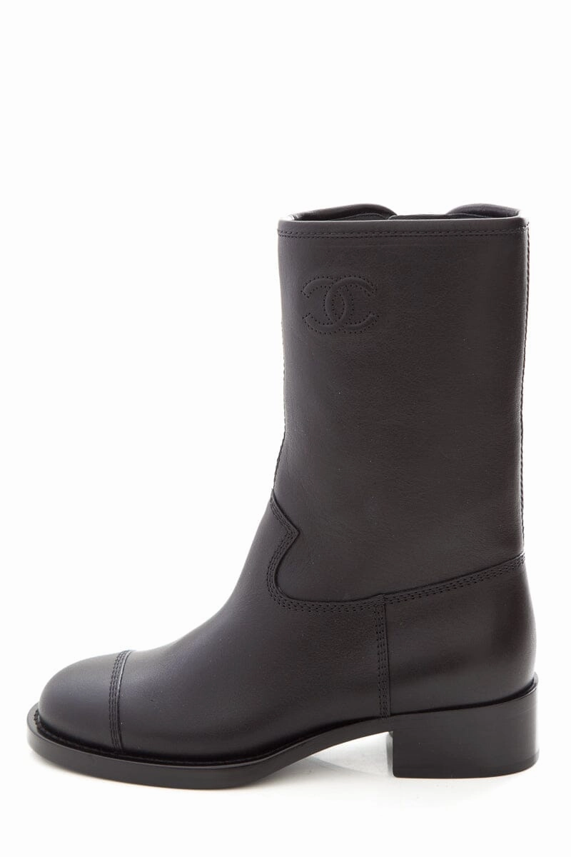 Sorel Lace Up Boots Chanel Black Quilted CC Lambskin Boots SZ 36.5