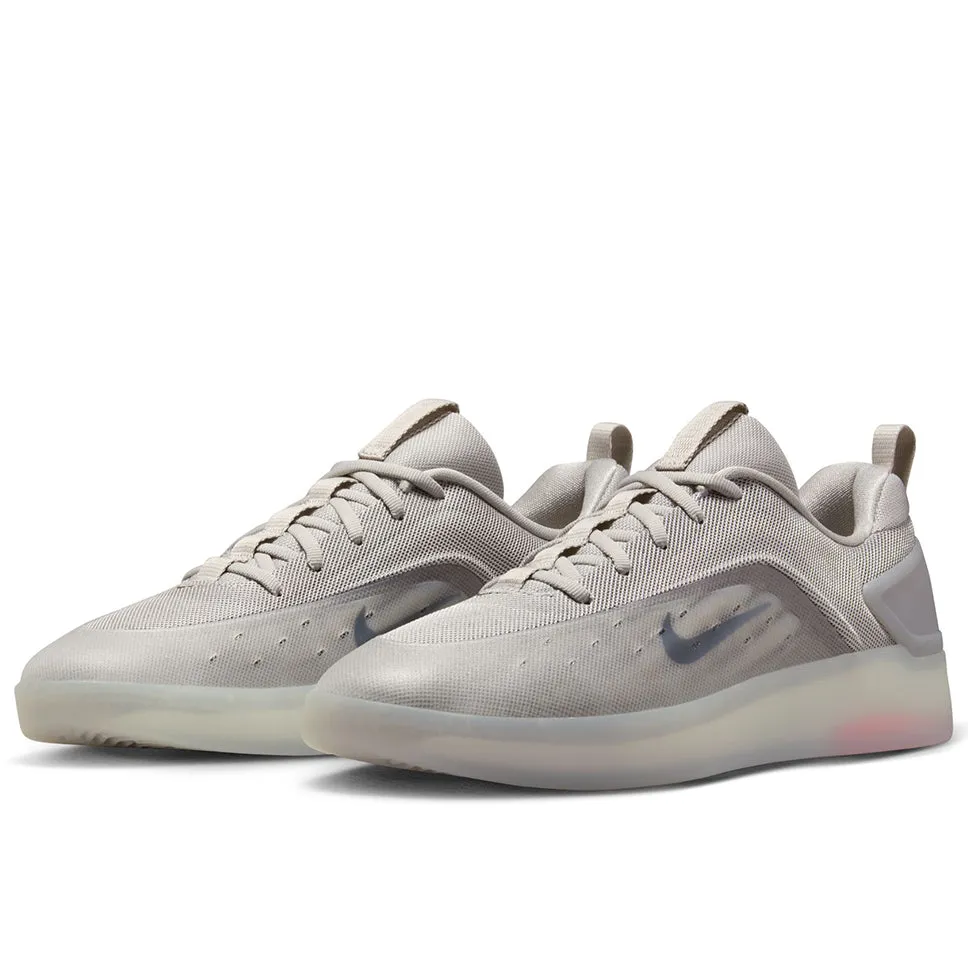 Nike SB Zoom Nyjah 4 College Grey Shoes Wide Width Shoes Nike