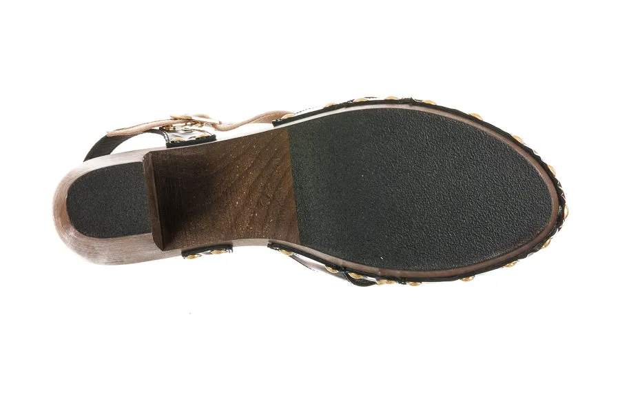 Am Charol Hush Puppies Sandals