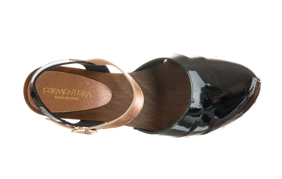 Am Charol Platform Sandals Size 5