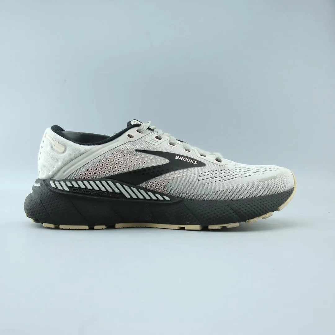 Run Shoes Near Me BROOKS ADRENALINE GTS 22