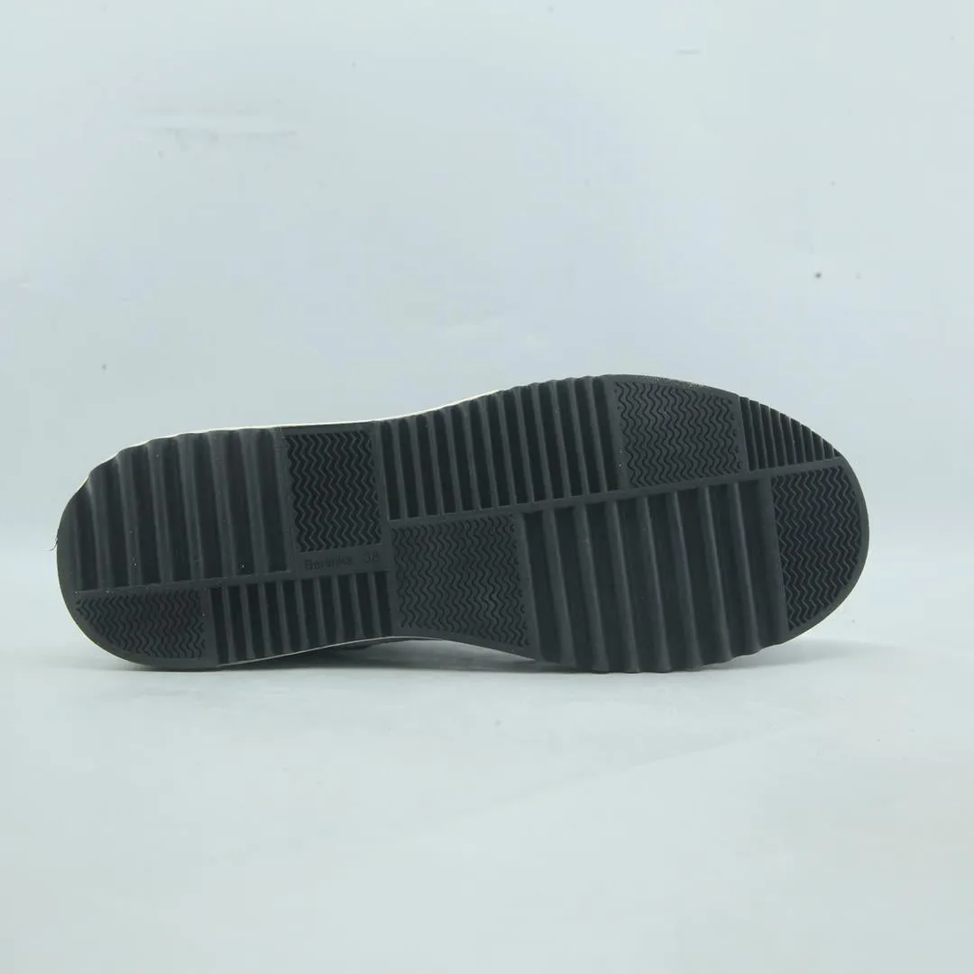 Sneakers Teen BERSHKA .