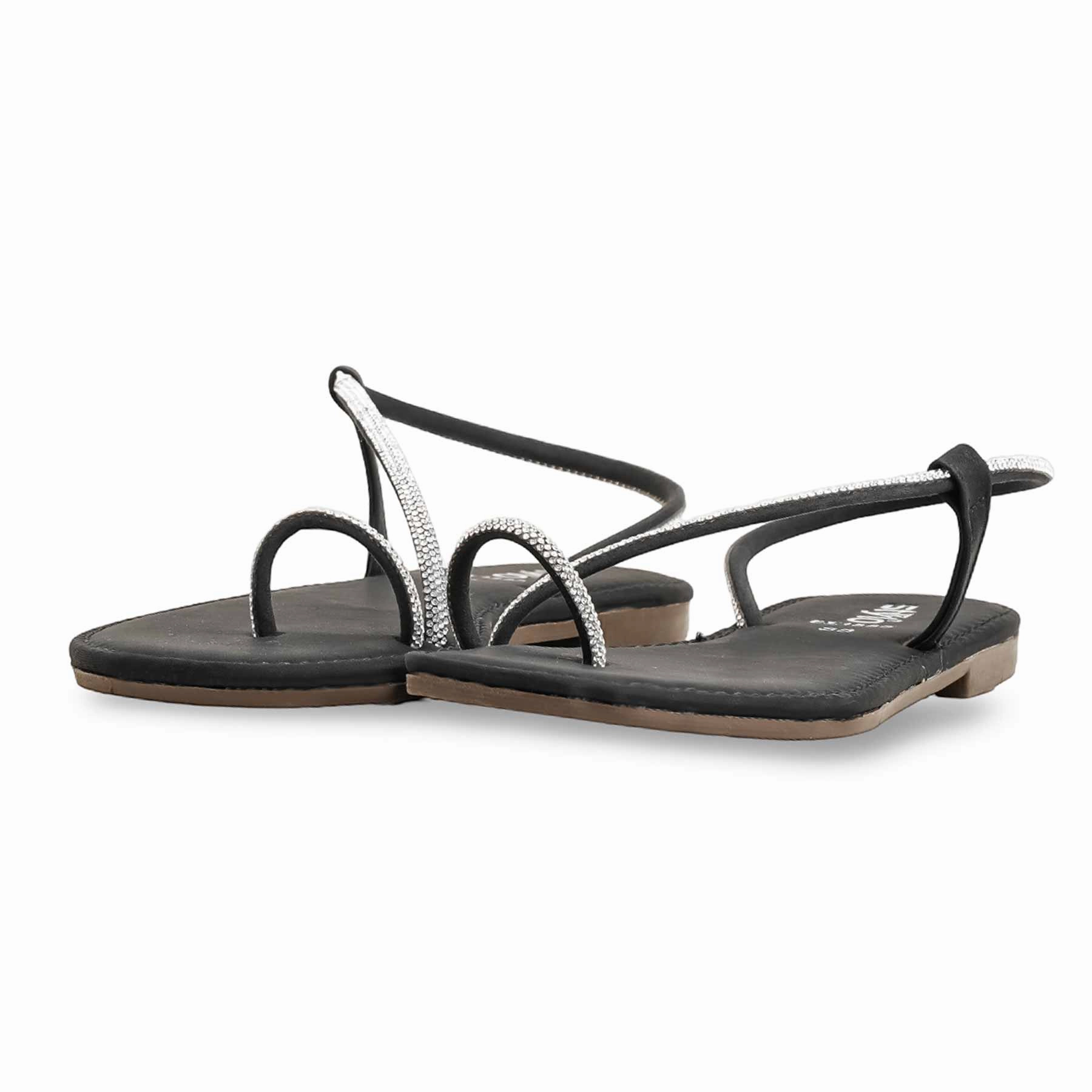 Black Casual Women Chappal CL1880