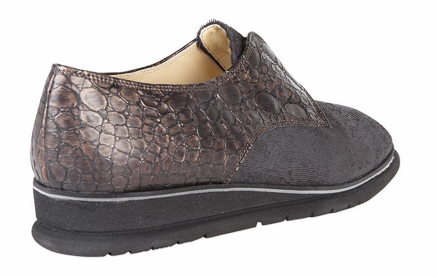 Br Coinage Union Loafers Cafe