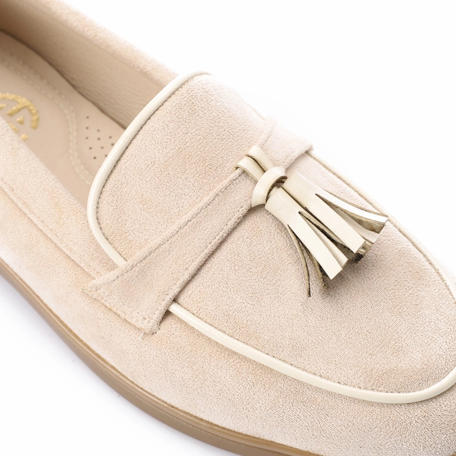 Block Heel Loafers Tassel loafers in  beige suede leather