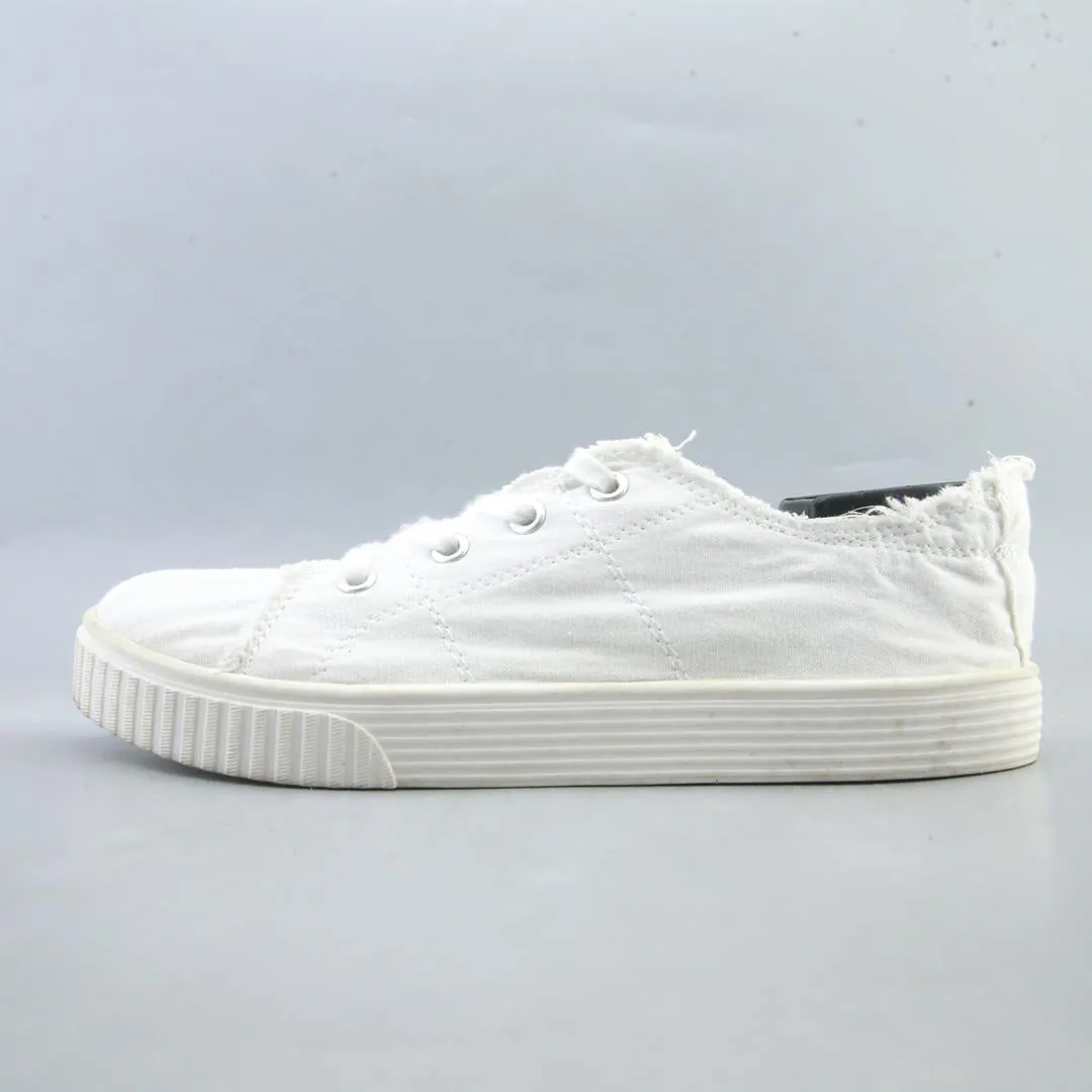 WEST LOOP . Vans On But They Look Like Sneakers Lyrics