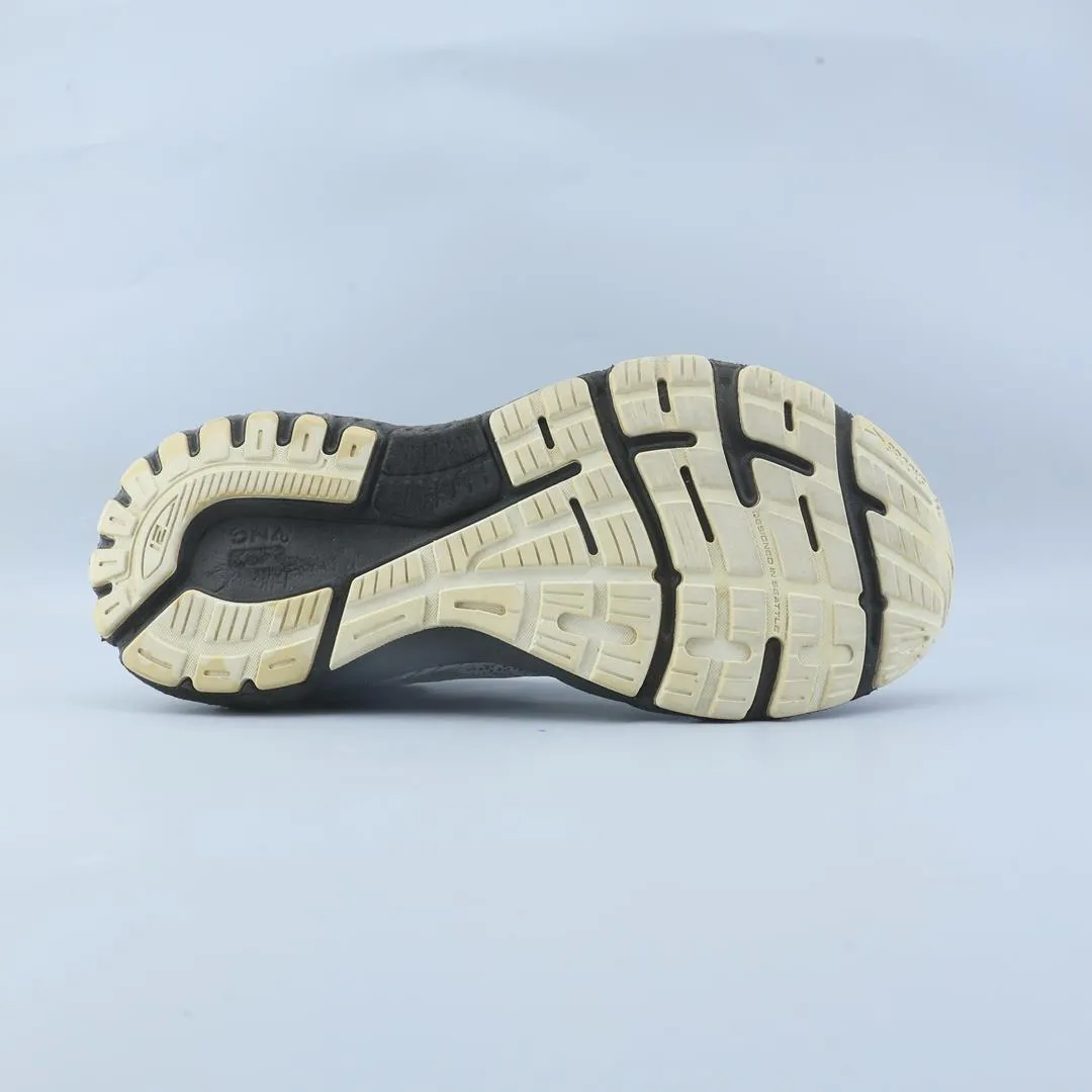 BROOKS ADRENALINE GTS 21 Best Wide Trail Running Shoes