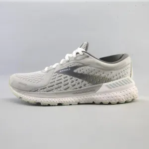 Best Trail Running Shoes For Wide Feet BROOKS ADRENALINE GTS 21