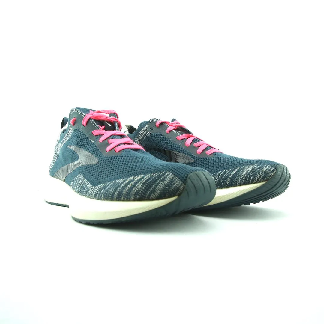 Trends In Running Shoes BROOKS LEVITATE 4