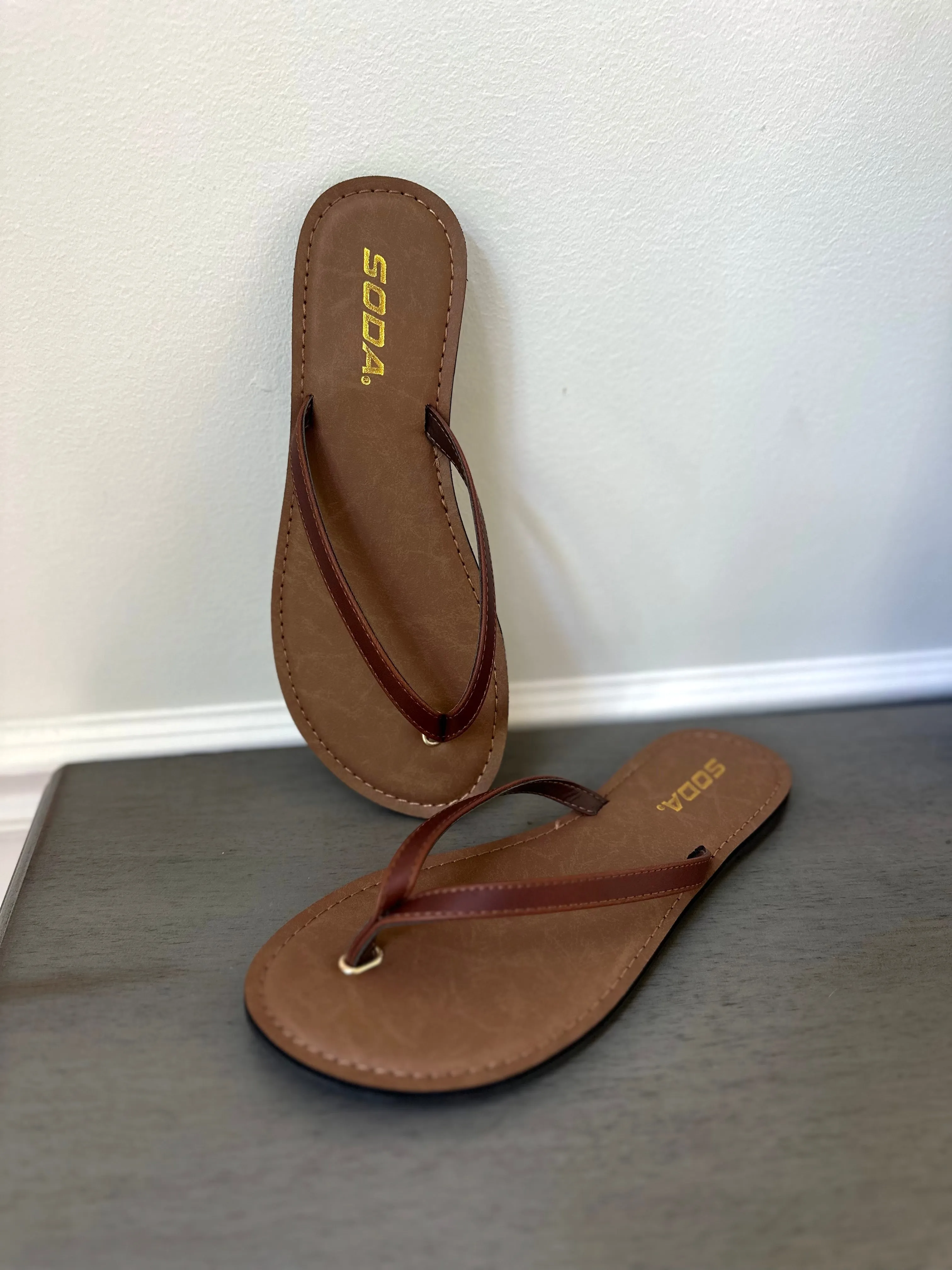 Sandals Aruba Brown Staple Sandals