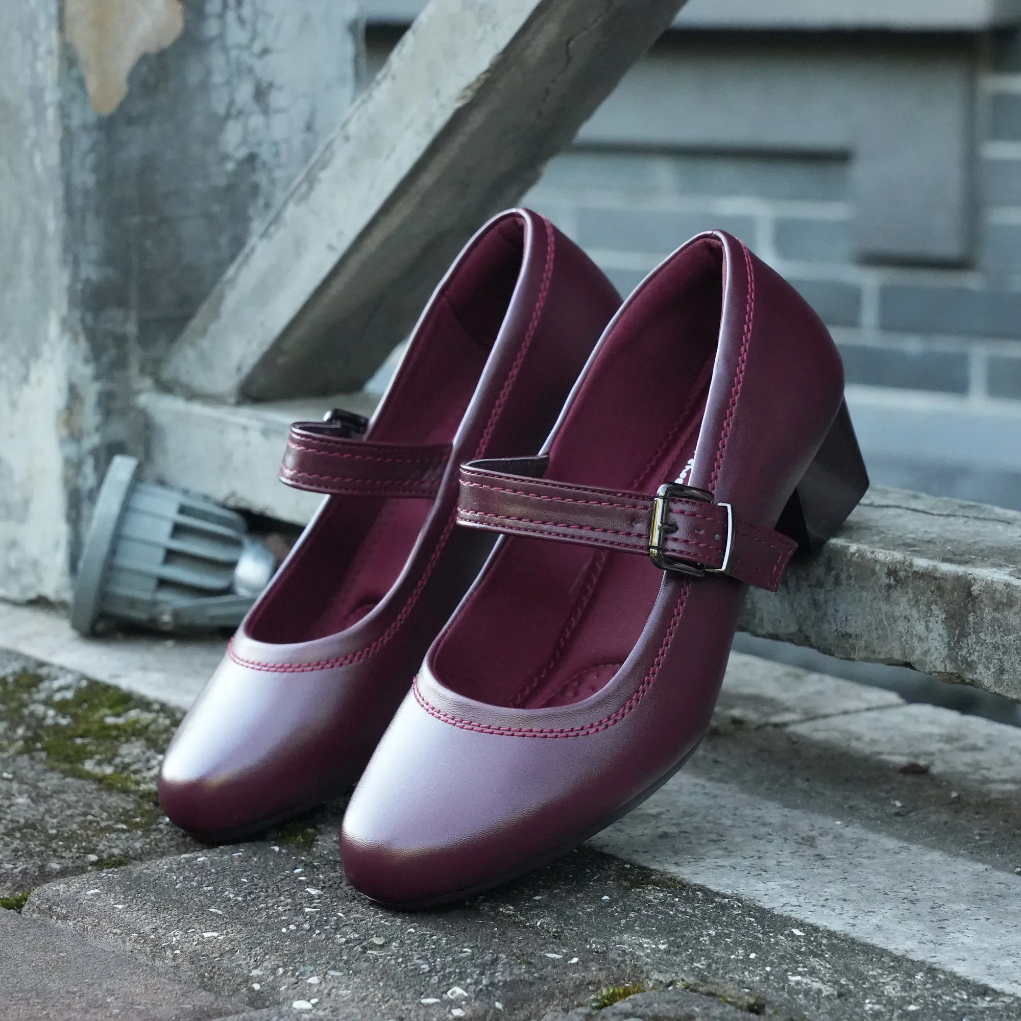 Burgundy Pumps Dress-Violet
