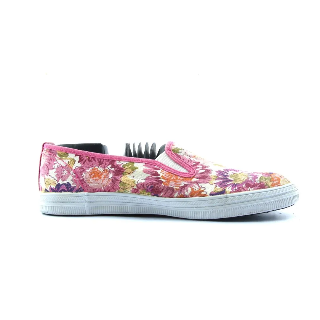 Sneakers Size 16 CITY SNEAKS .