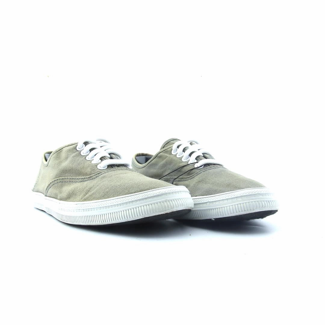 CITY SNEAKS . Casual Shoes For Shorts