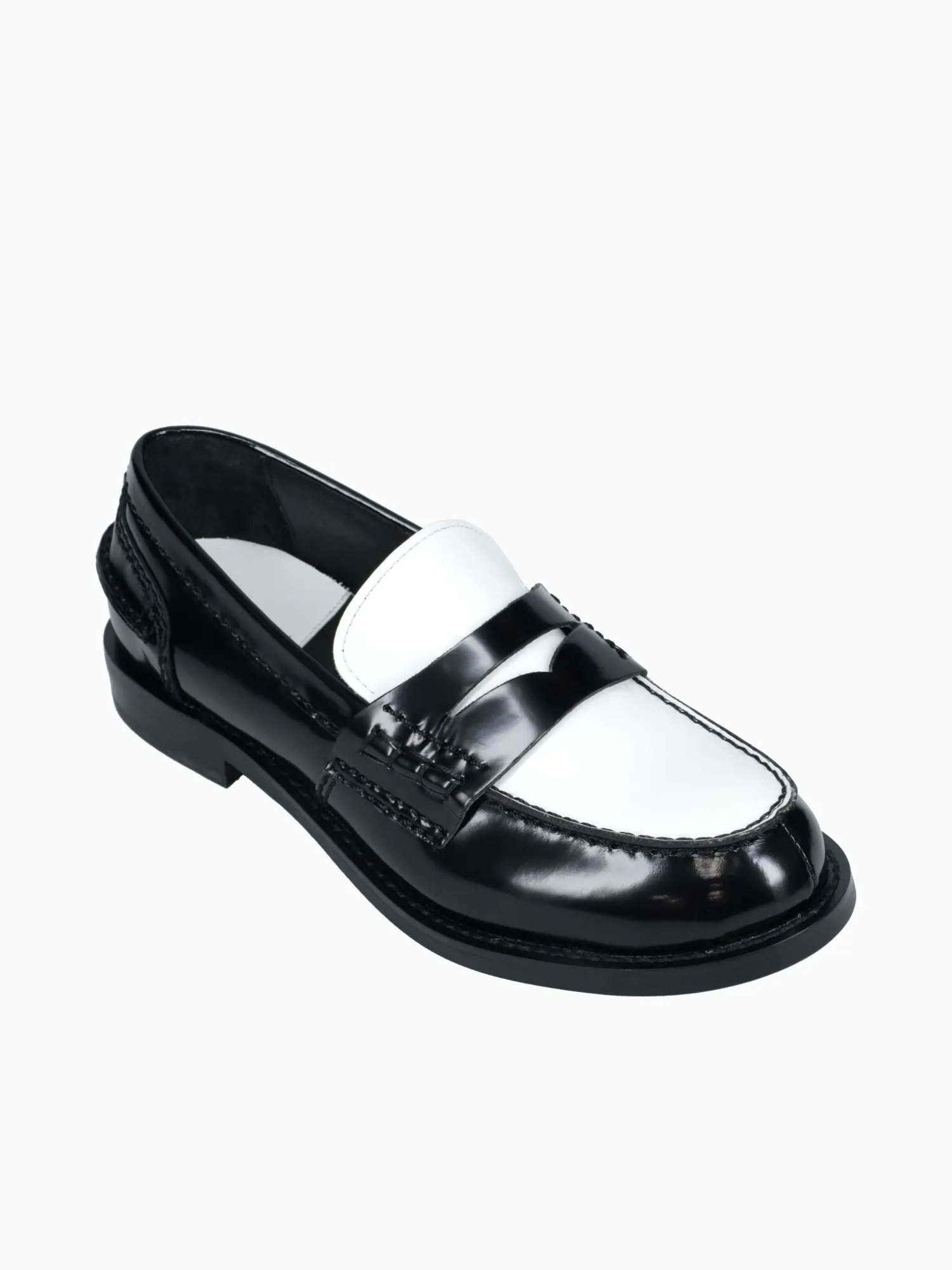 Straight Leg Jeans With Loafers Colleague Black White  cow leather