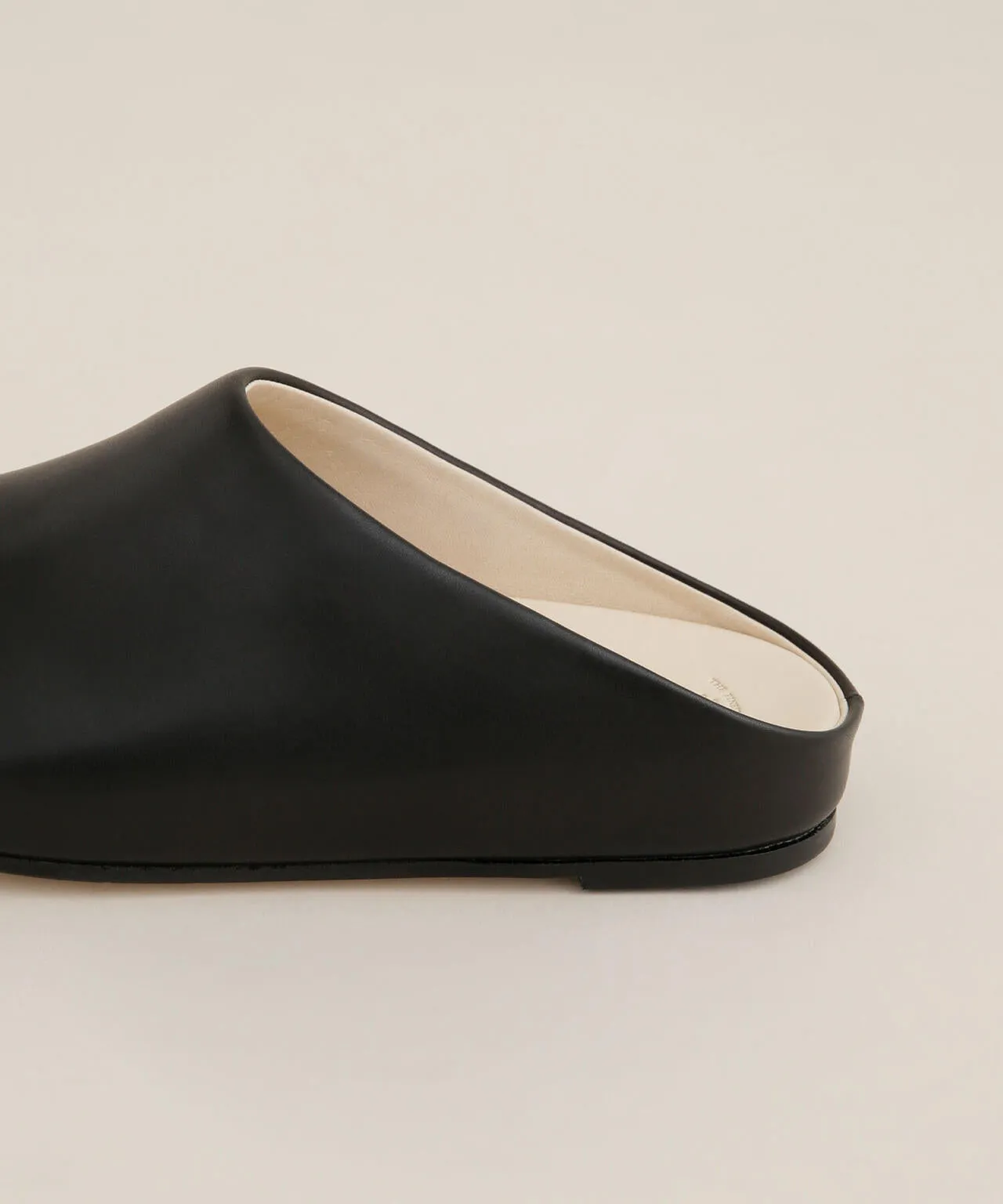 BEAUTIFUL SHOES/LEATHER MOC Sandals With A Buckle