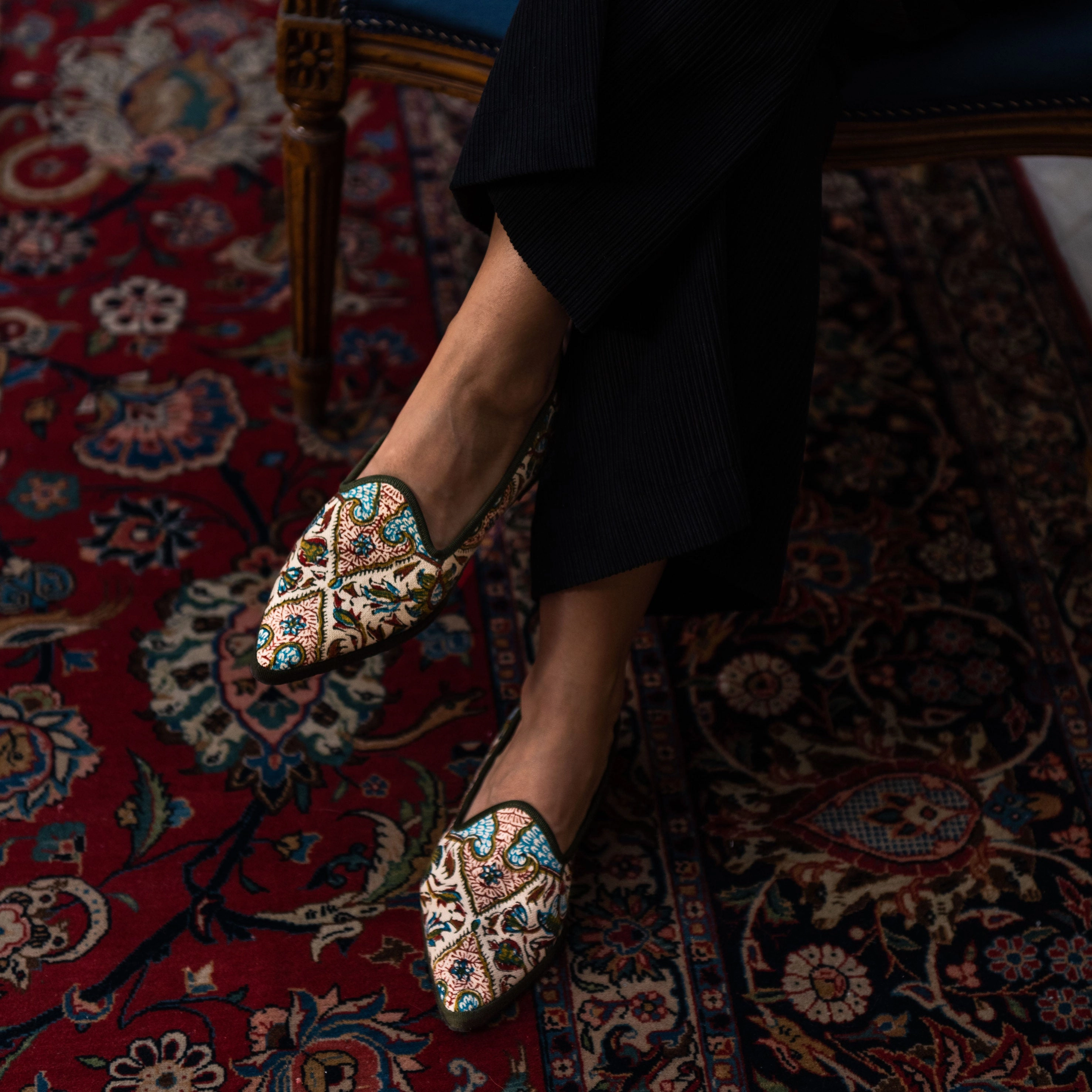 Tot block print canvas loafers Gucci Shoes Loafers