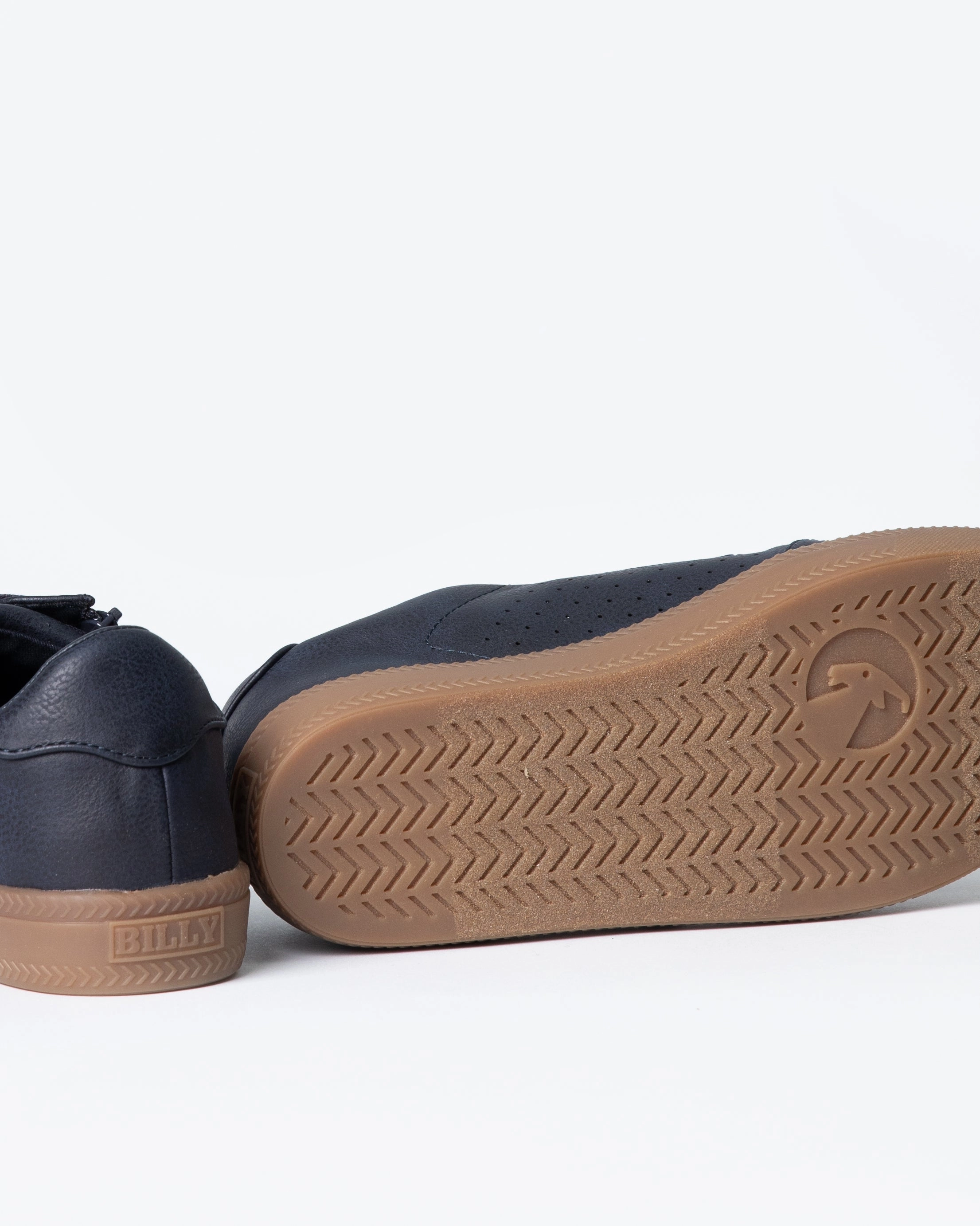 Do Basketball Shoes Increase Vertical Leap Low Rise Sneaker (Men) - Navy