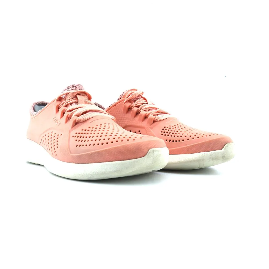 Sneakers Scripture CROCS LITERIDE PACER