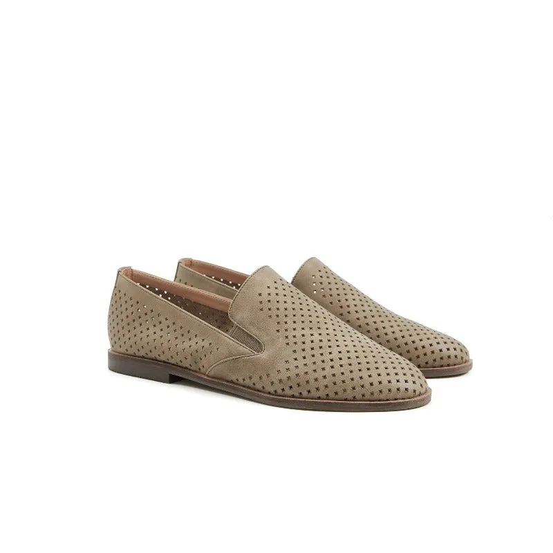 Flat Feet Supination Running Shoes Gloria Slip-on Perf Loafer Flats in Cow Leather