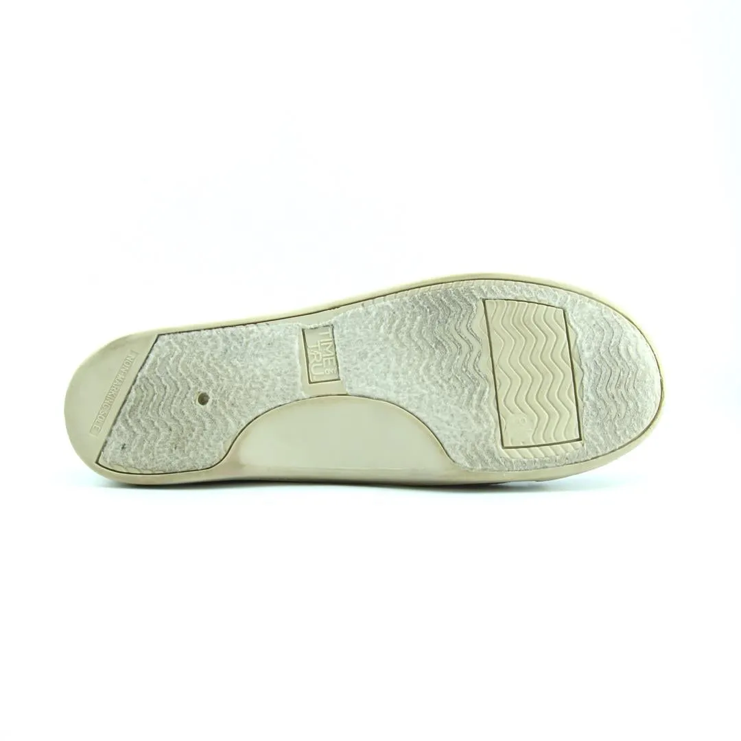 TIME AND TRU MEMORY FOAM Big Casual Shoes