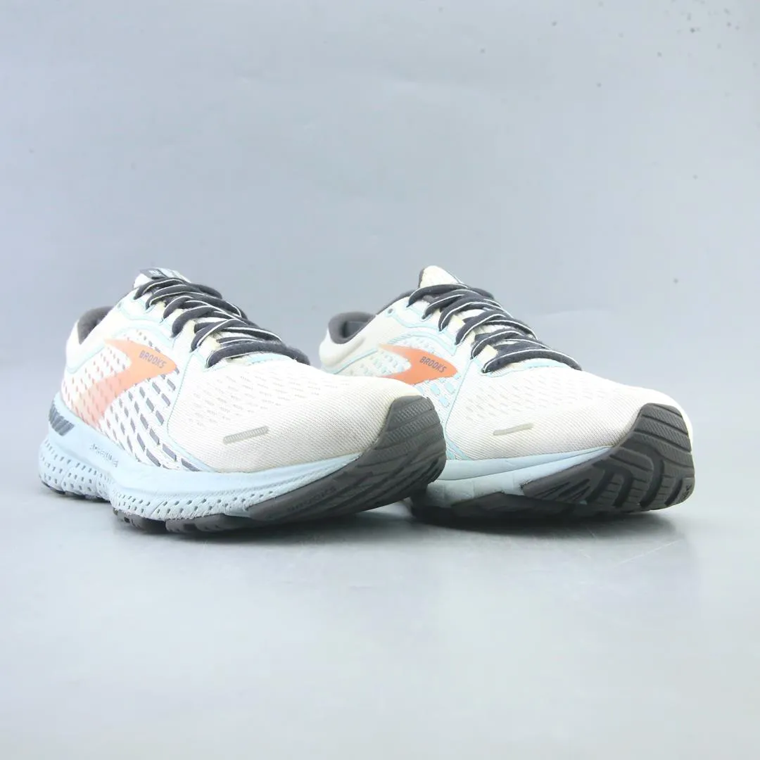 BROOKS ADRENALINE GTS 21 Novablast 4 Running Shoe