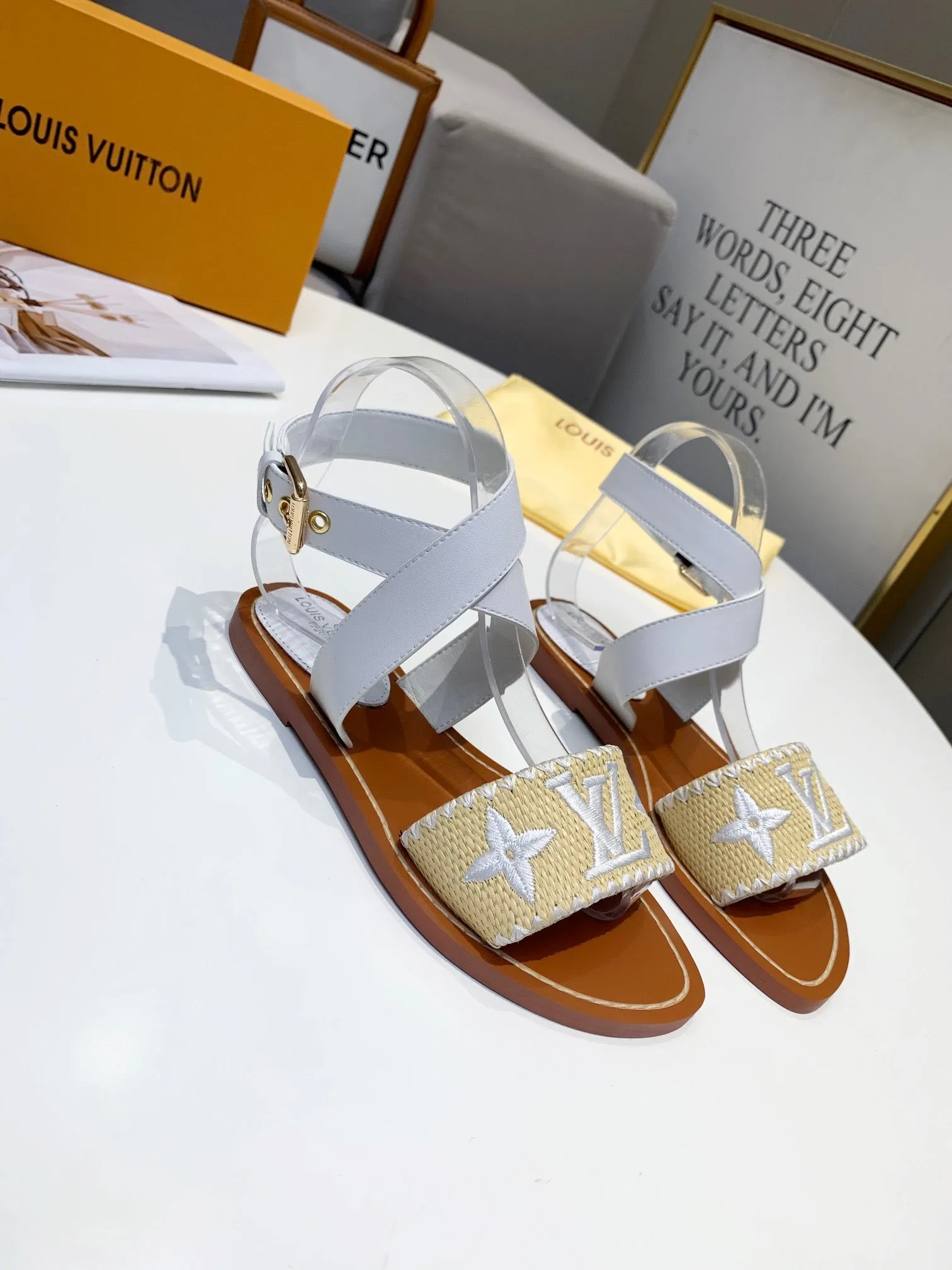 Platform Sandals SE511  Size 5-11