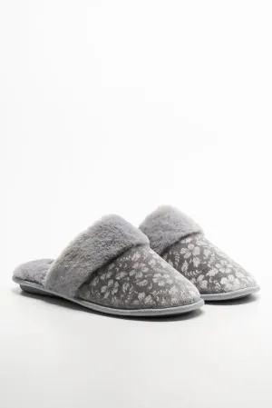 Embossed Velvet Slipper Grey Slippers Plane