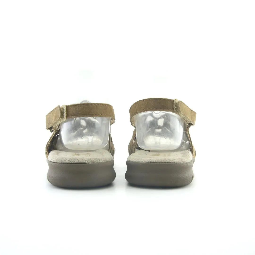 COBBIE CUDDLERS MEMO TECH Shoes Seating Casual Simple Calm Dreamlight Valley