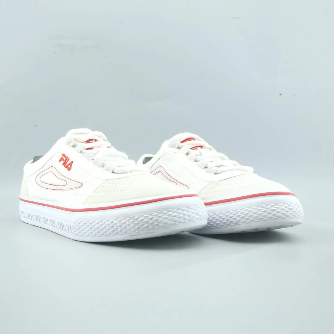 Nude Sneakers FILA CLASSICS BORDER OG