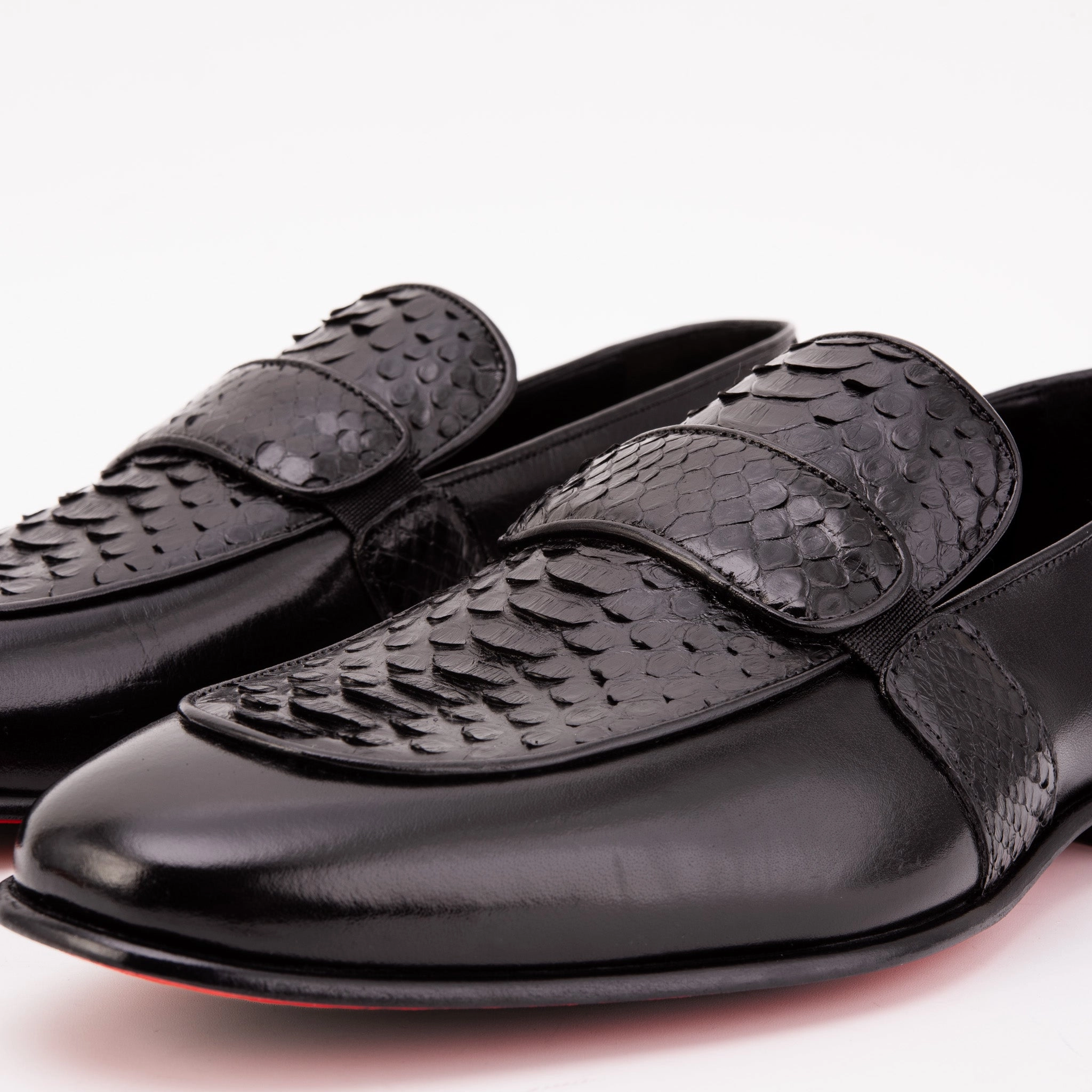 The Dorian Black Python & Baby Buffalo Leather Loafer Men Shoe Dress Shoes For