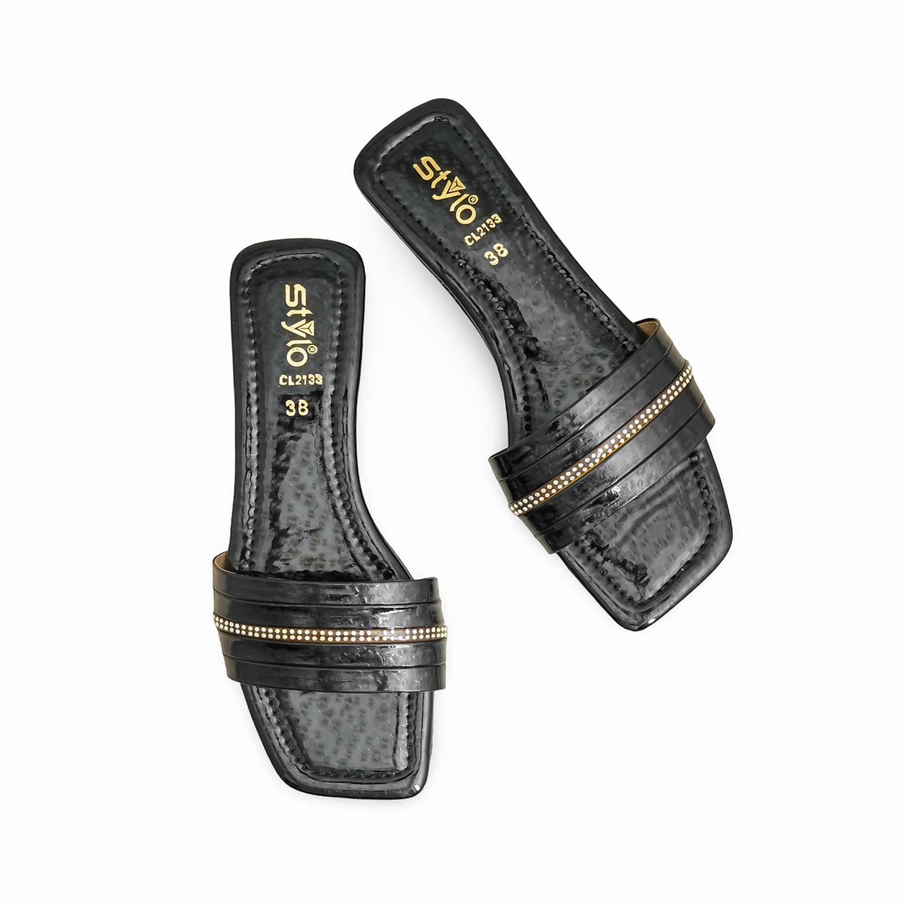 Black Casual Slipper For Women CL2133 Flat Casual Shoes