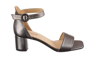 Via Scandal Gun Tide Sandals