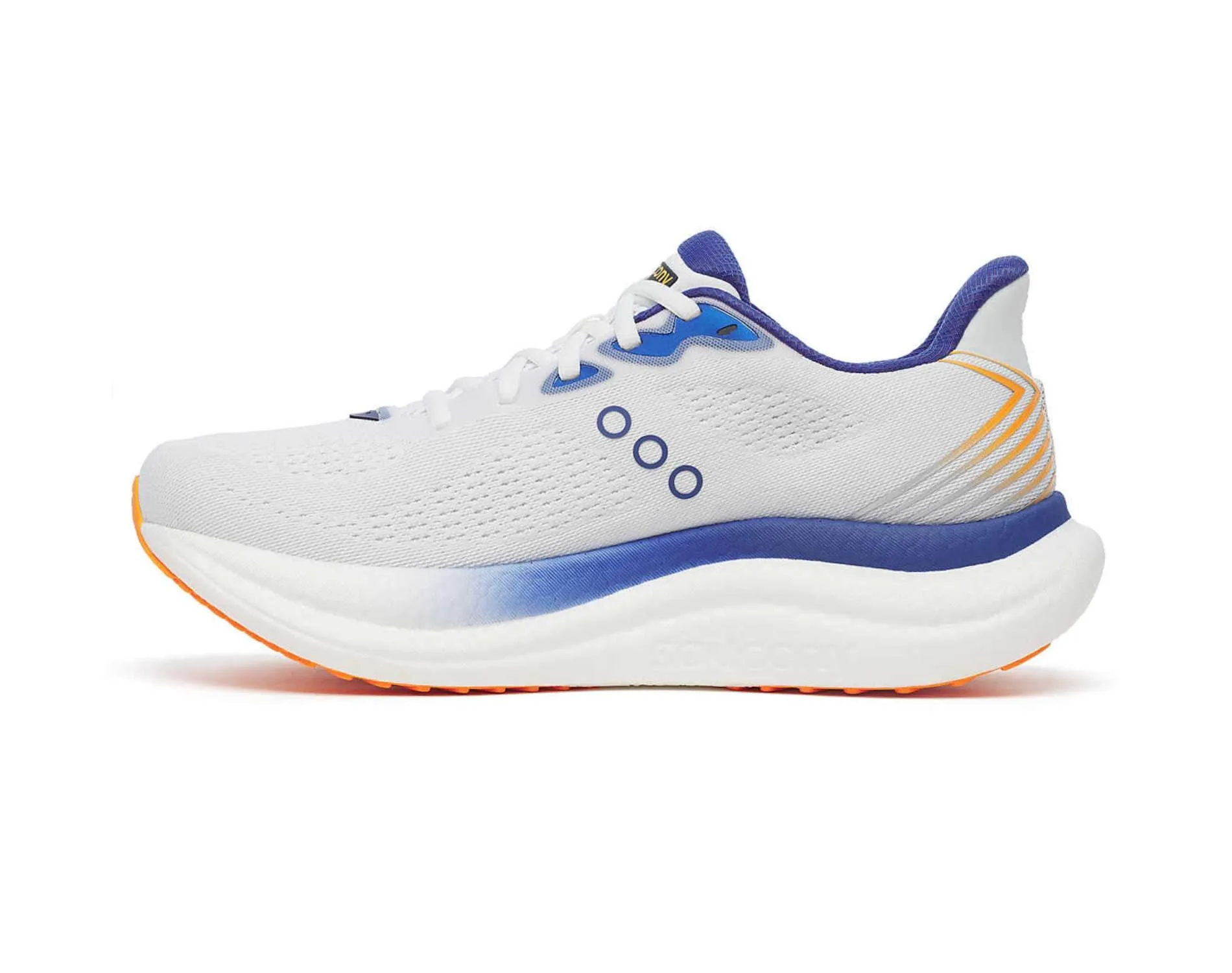 Saucony Triumph 23 Mens Running Shoes On Running Shoes Trail