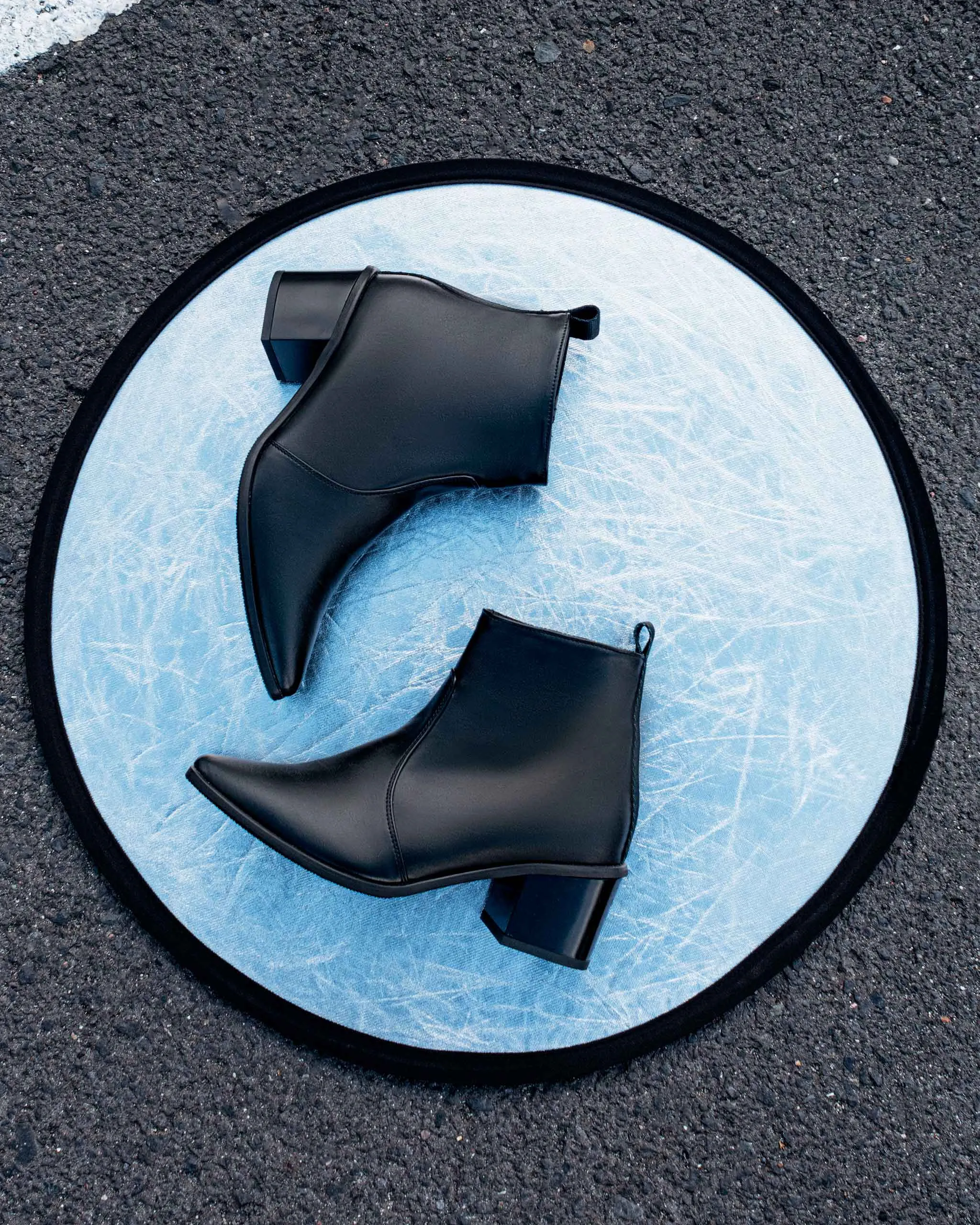 Giraffe Boots Swan No.1 Black Nopal cactus leather boots - outlet