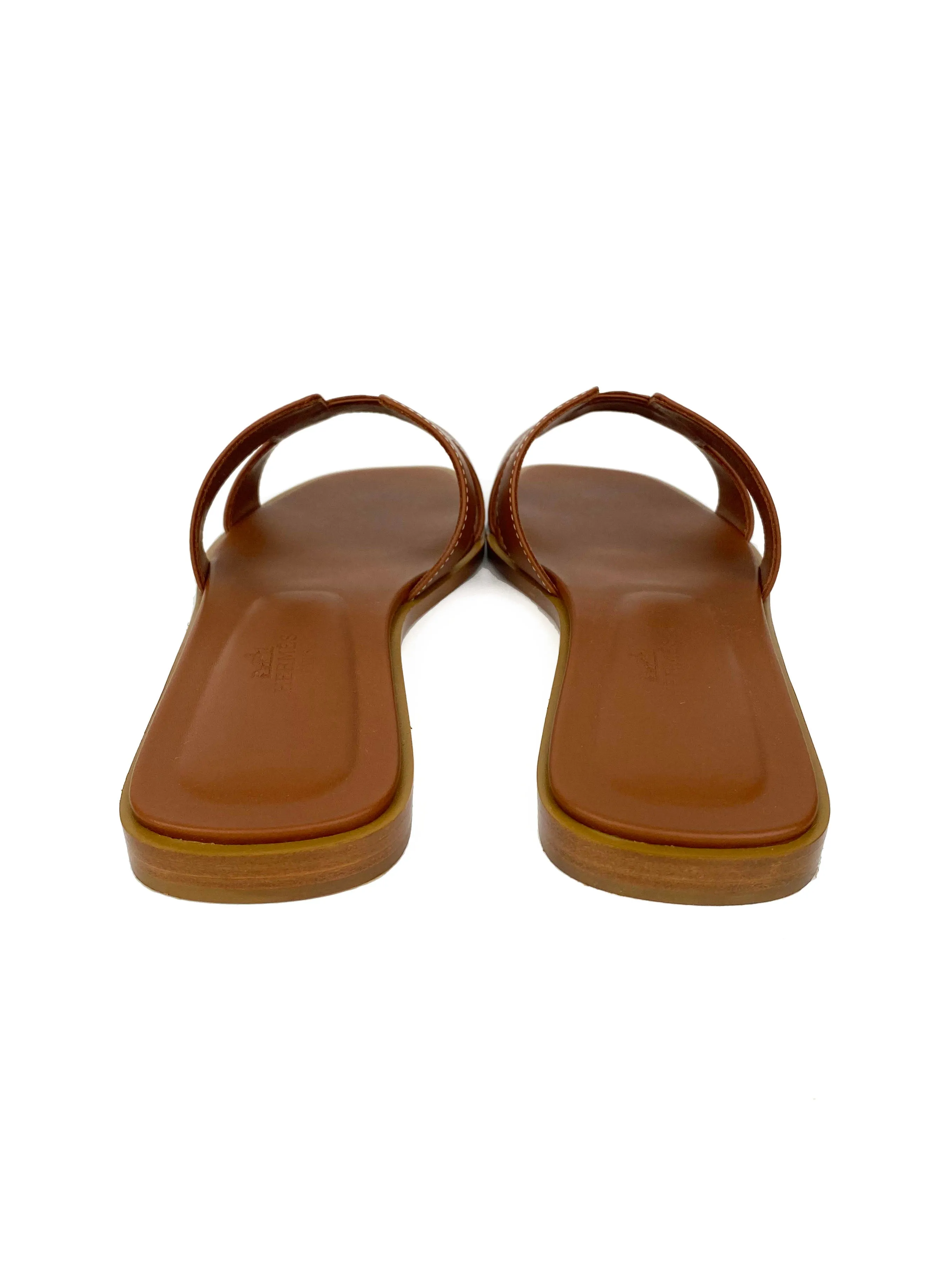 Flat Sandals Hermes Brown Oran Sandals 37