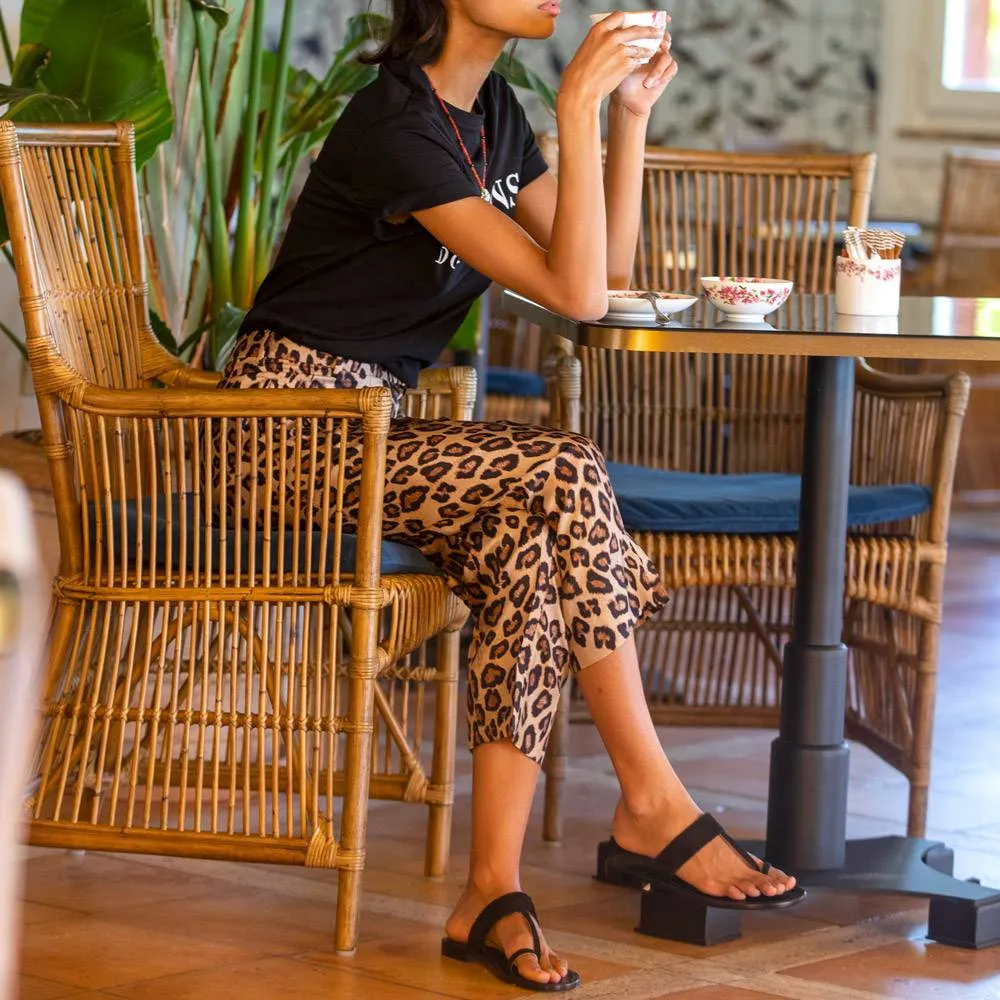 ISSIMO x Mario D'Ischia Unisex Ugo Black Sandals Most Comfortable Sandals For Problem Feet