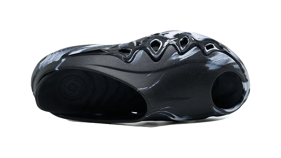 Rigorer Shark 3 Slides - Black White Slide Slippers for Unisex Fuzzy Clog Slippers