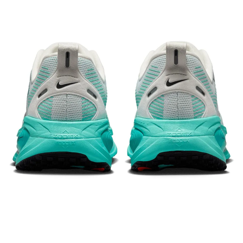 Nike Men's Vomero 18 Nike Sneakers Shoes