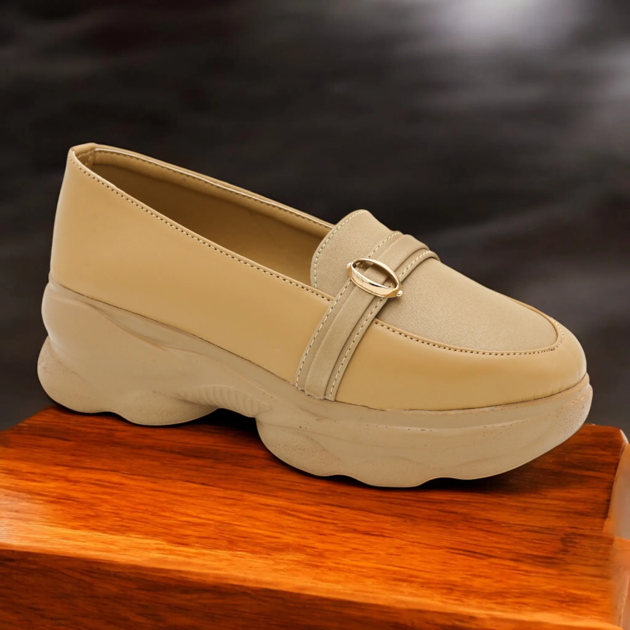 Size 14 Basketball Shoes M0470 wedge pump