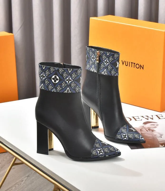 SE645  Size 4-11   Heels:9.5cm Material: Cowhide  Lining: Sheep skin Sole: Rubber