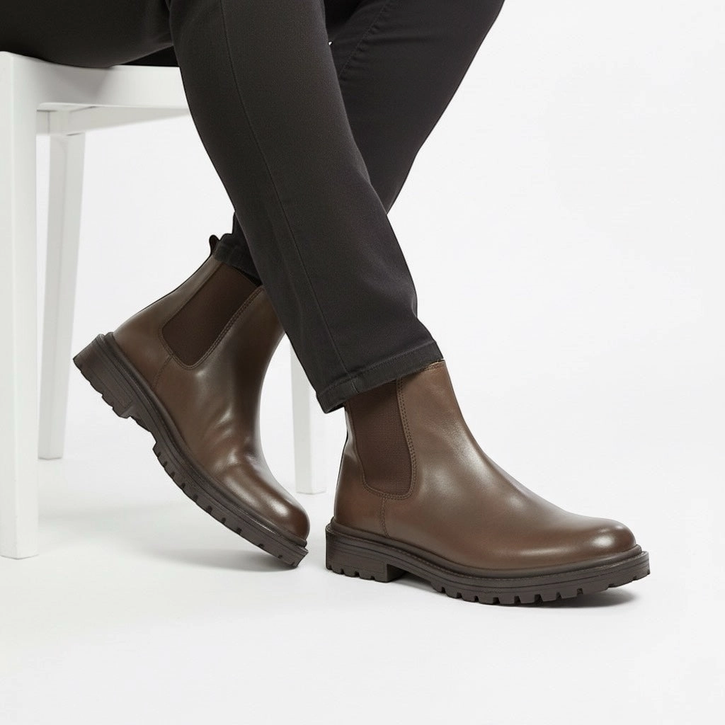 Men brown leather long Best Basketball Shoes For Comfort