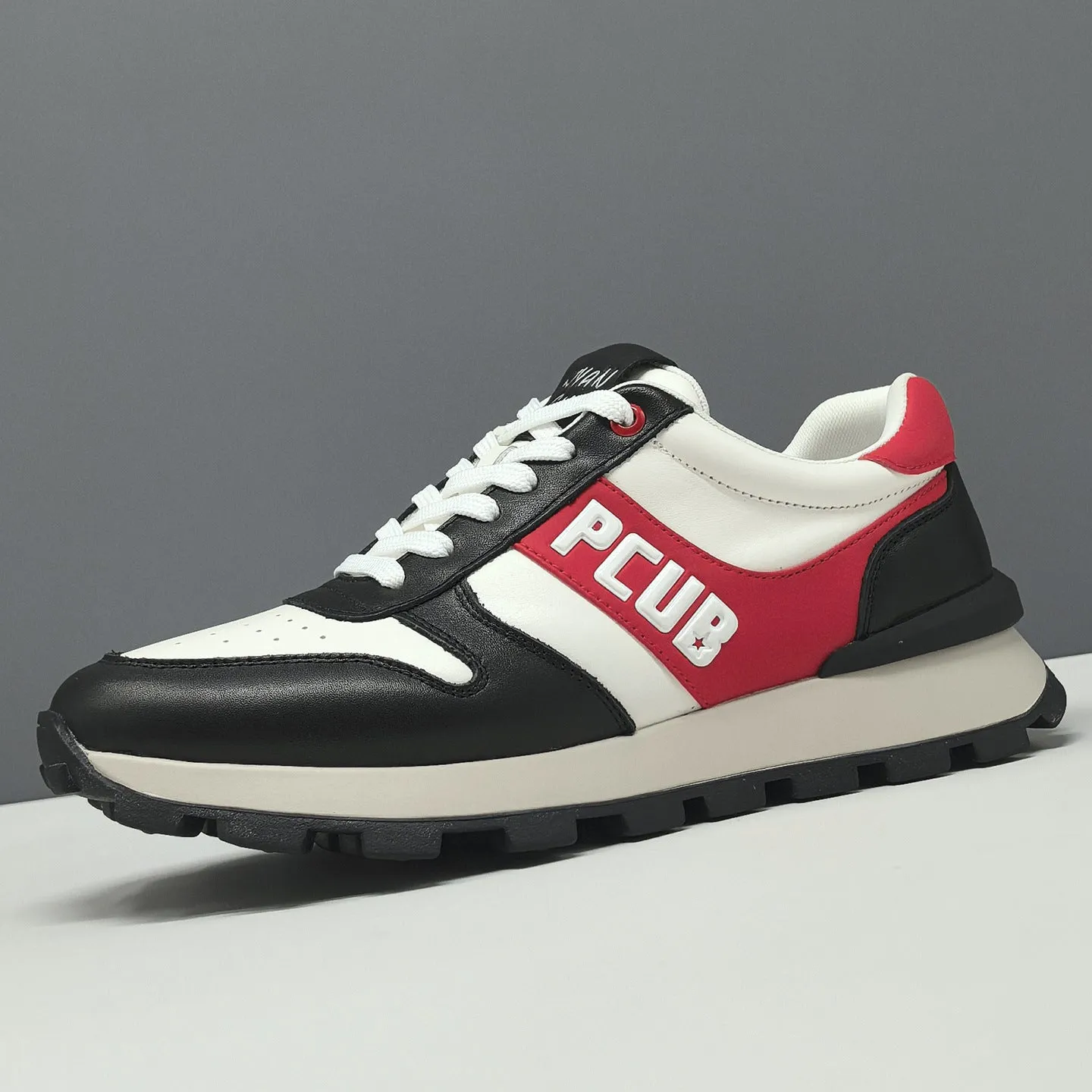 Men's Fashion Breathable Leather Casual Sneakers Flat Business Casual Shoes Open Toed With Arches