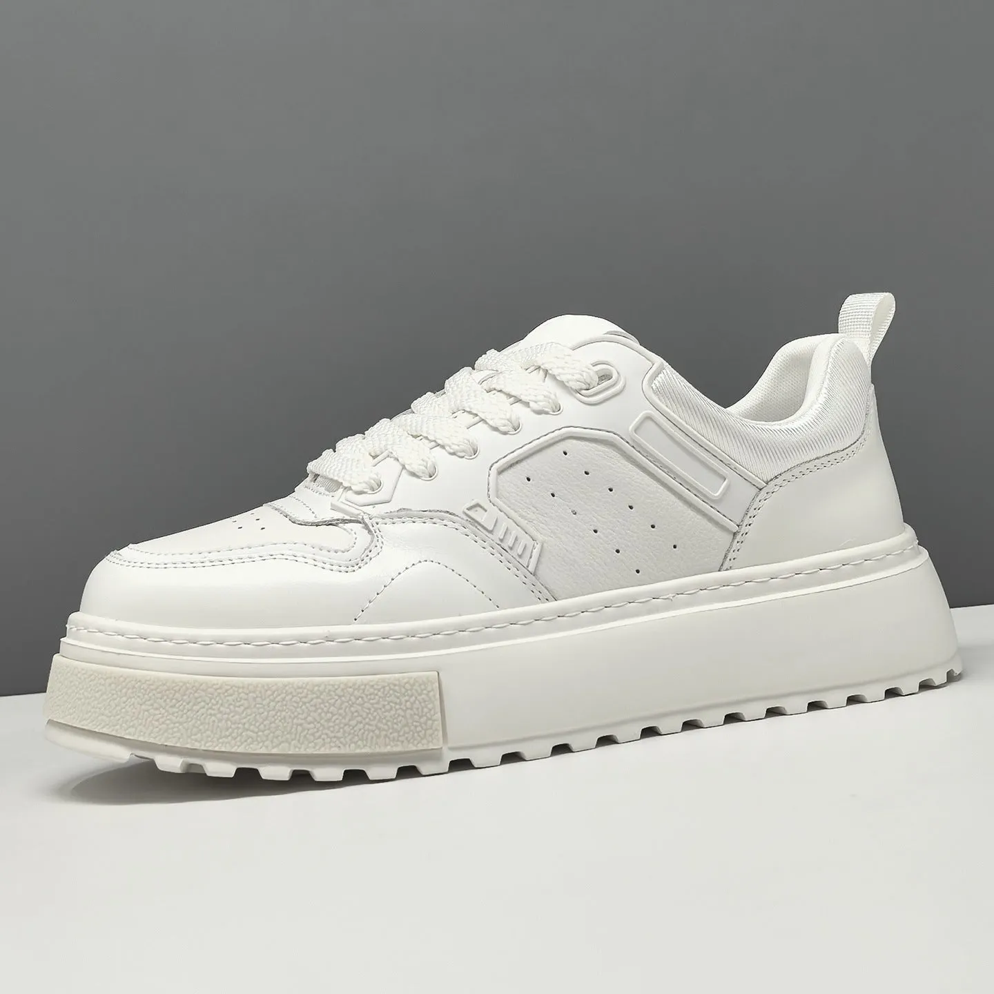 Men's Fashion Breathable Leather Thick Soled Casual Shoes Waterproof Winter Shoes Casual